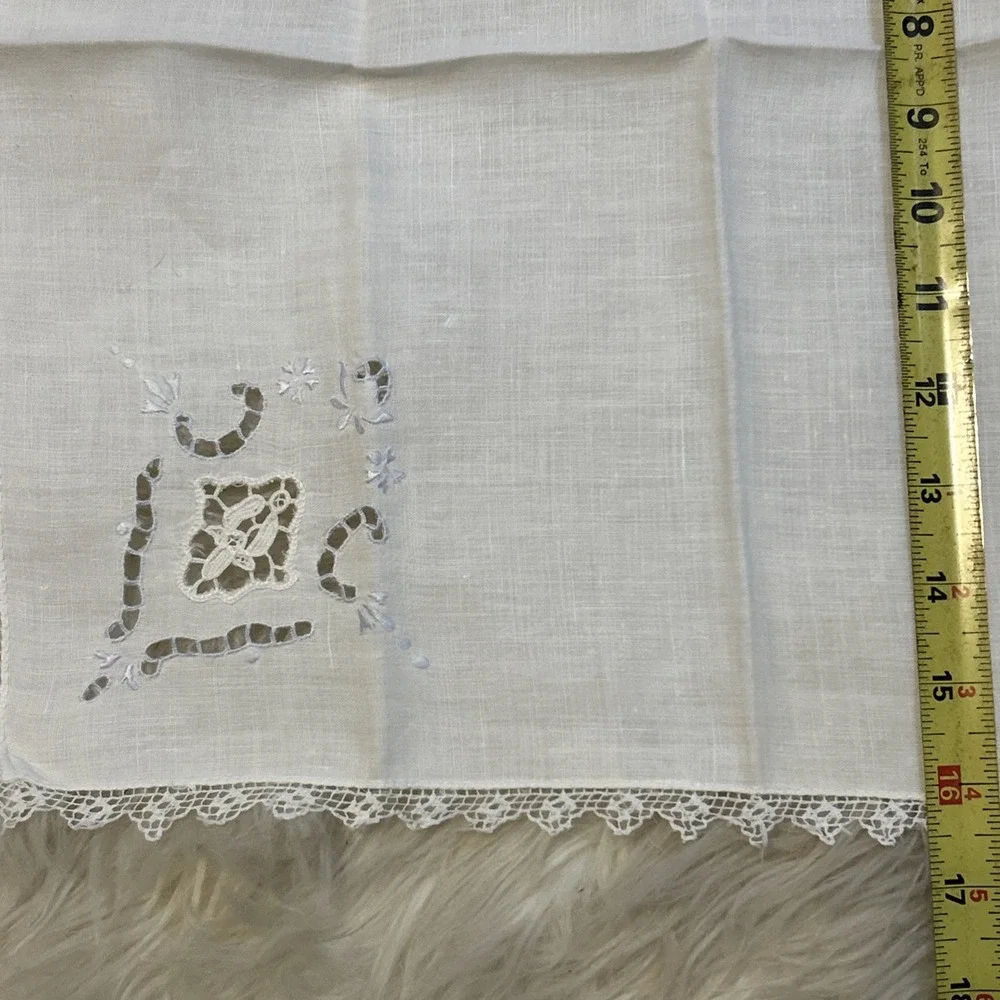 Lot Of 10 Vintage Linen Napkins White Baby Blue Floral Cutout Bow Scalloped Lace